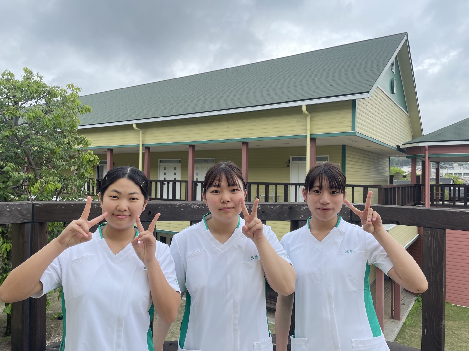 看護学科1年生 憧れの白衣着ました！ | 学校法人ベル学園 岡山医療福祉
