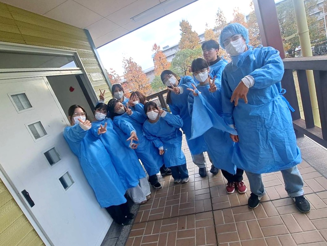 看護学科3年生 災害看護演習を通して看護師の役割を学ぶ | 学校法人