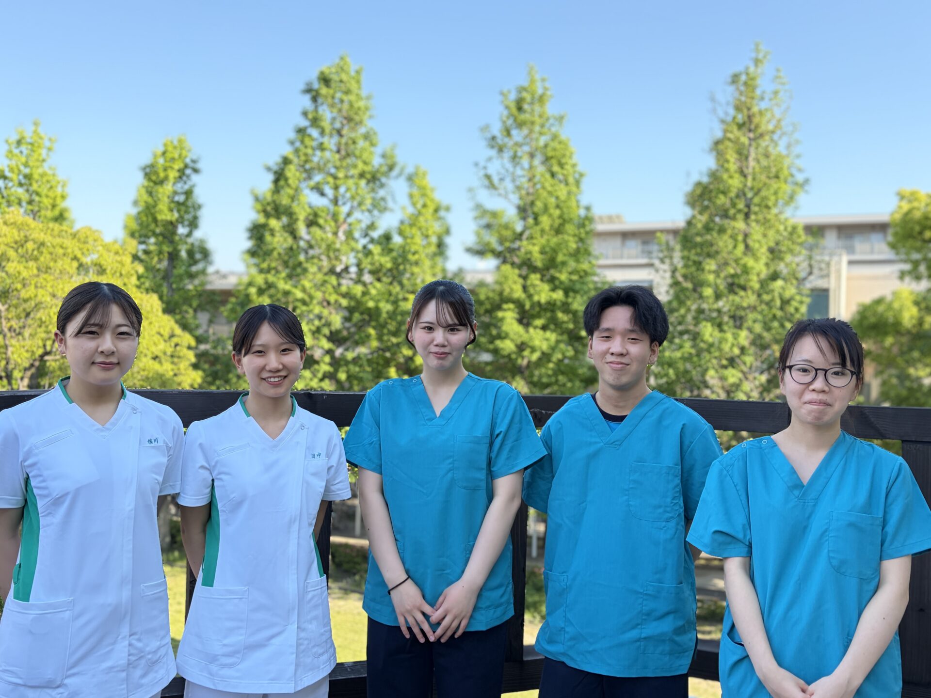 看護学科1年生 記念にパシャリ！！ | 学校法人ベル学園 岡山医療福祉